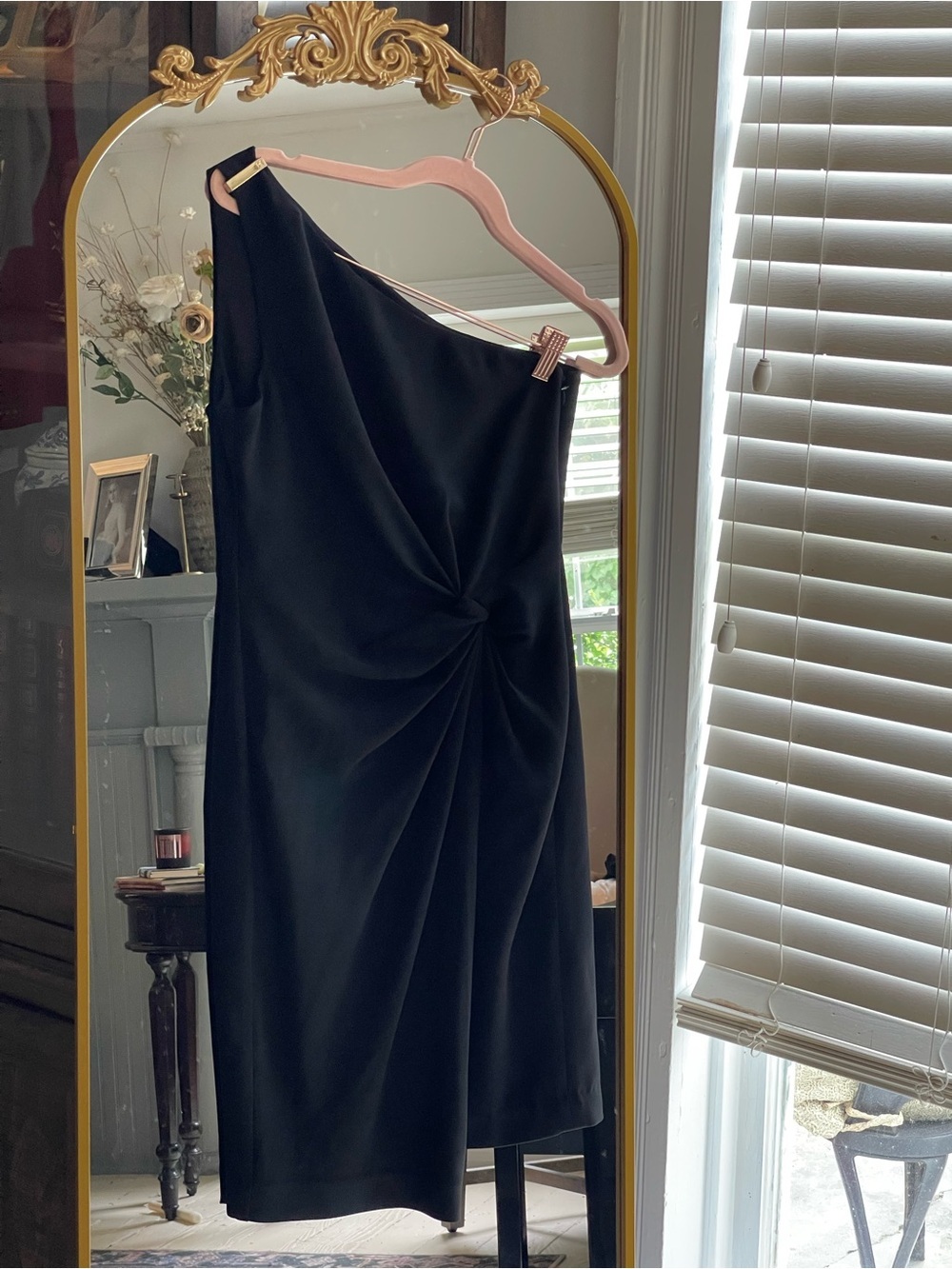 Halston Heritage Black One-Shoulder Twist-Front Dress Gold Strap Detail